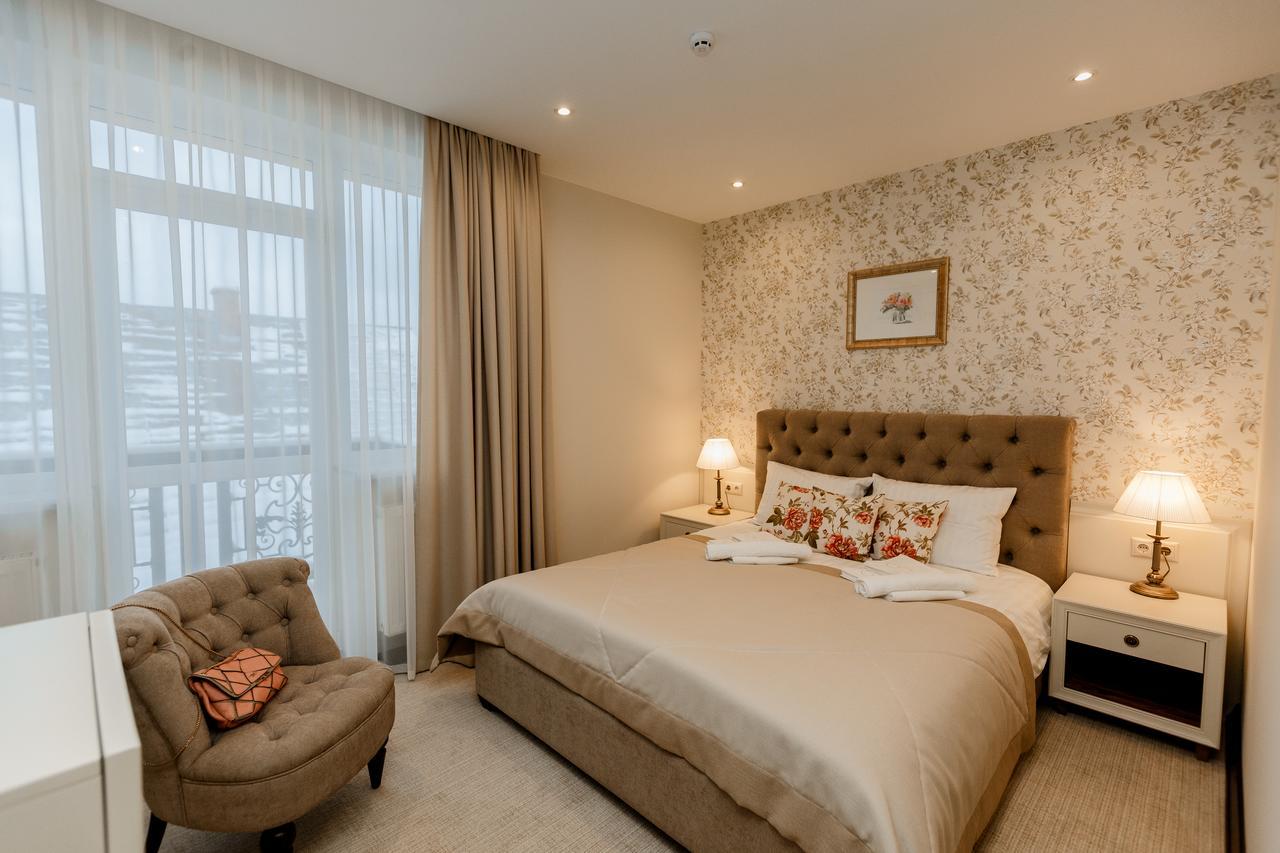 Galant Hotel トラスコヴェッツ エクステリア 写真